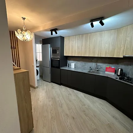 דירה Marina טורבייחה